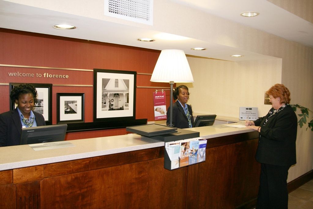 Hampton Inn & Suites Florence Center Interior photo